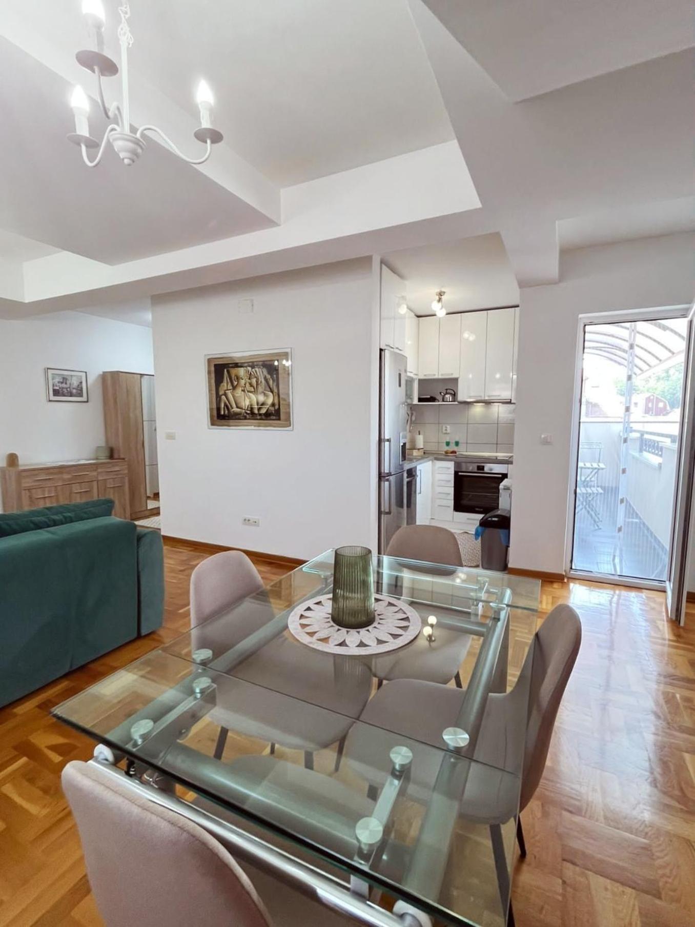Apartman Mia Centar Kruševac Exterior foto